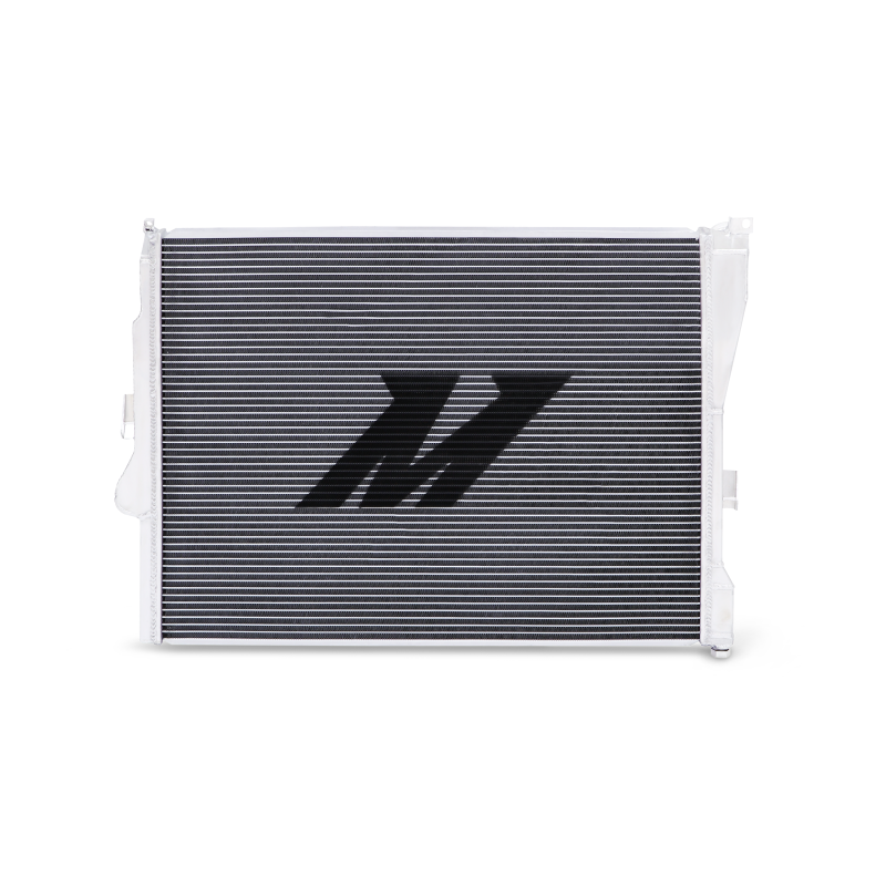 Mishimoto 99-06 BMW 323i/323i/328i/330i Performance Aluminum Radiator Mishimoto 99-06 BMW 323i/323i/328i/330i Performance Aluminum Radiator