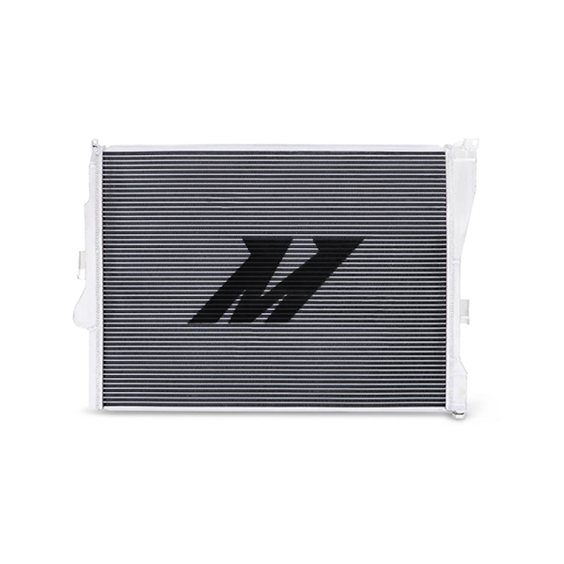 Mishimoto 99-06 BMW 323i/323i/328i/330i Performance Aluminum Radiator Mishimoto 99-06 BMW 323i/323i/328i/330i Performance Aluminum Radiator
