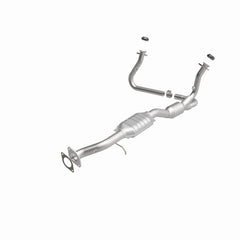 MagnaFlow Conv DF 01-05 Chevrolet Blazer 4.3L 4WD