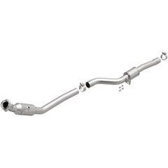 Magnaflow Conv DF 2013-2017 SL550 V8 4.6 OEM Underbody