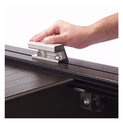 Pace Edwards 07-13 Chevy/GMC Silv 1500 Crew w/ CMS Track 5ft 8in Bed BedLocker w/ Explorer Rails