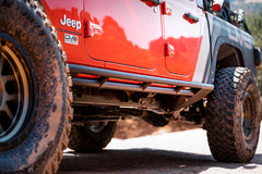 DV8 Offroad 20-22 Jeep Gladiator Bedside Sliders With Built in Skid Plates