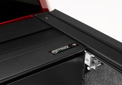 Retrax 07-13 Chevy & GMC 5.8ft Bed PowertraxONE XR