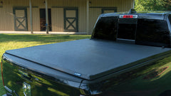 Lund 16-23 Toyota Tacoma (6ft. Bed) Genesis Tri-Fold Tonneau Cover - Black