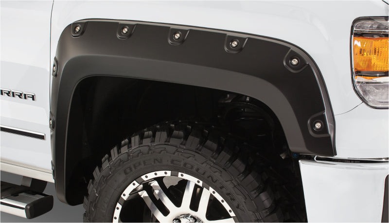 Bushwacker 07-13 GMC Sierra 1500 Fleetside Boss Pocket Style Flares 4pc 78.7/97.6in Bed - Black