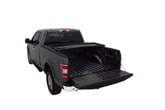 Lund 05-12 Dodge Dakota (5ft. Bed w/o Utility TRack) Genesis Tri-Fold Tonneau Cover - Black