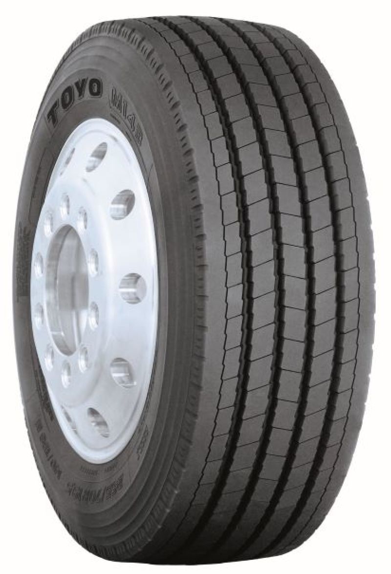 Toyo M143 - 225/70R195 125/123N (F/12) M143 TL (1.32 FET Inc.)