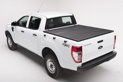 Extang 15-20 Nissan NP300 Navara DC 1469mm (4ft 10in) Solid Fold 2.0