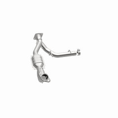 MagnaFlow Conv DF 03-04 Ford Expedition 5.4L V8 Passenger Side