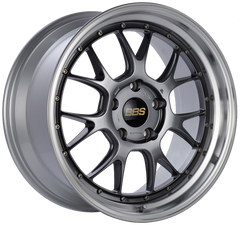 BBS LM-R 19x9.5 5x130 ET40 CB71.6 Diamond Black Center Diamond Cut Lip Wheel